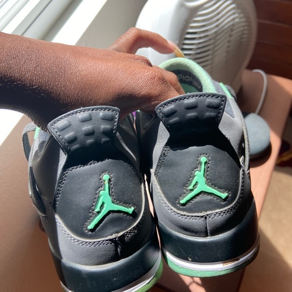 jordan 4 retro green glows - Picture 3 of 4